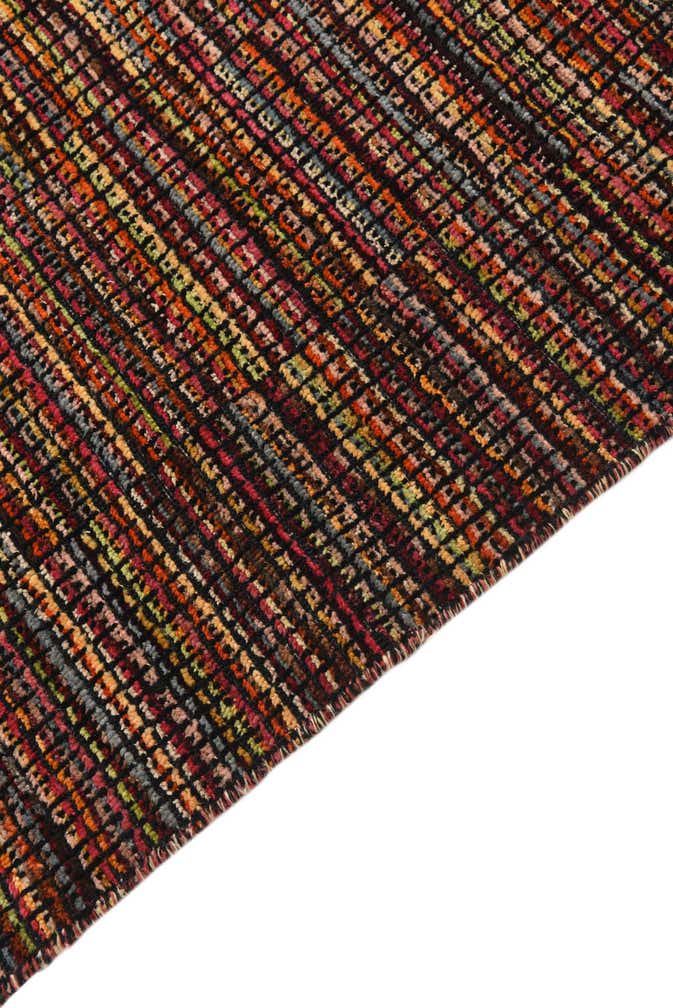 5' 7 x 7' 10 Hand Knotted Darya Wool Rug