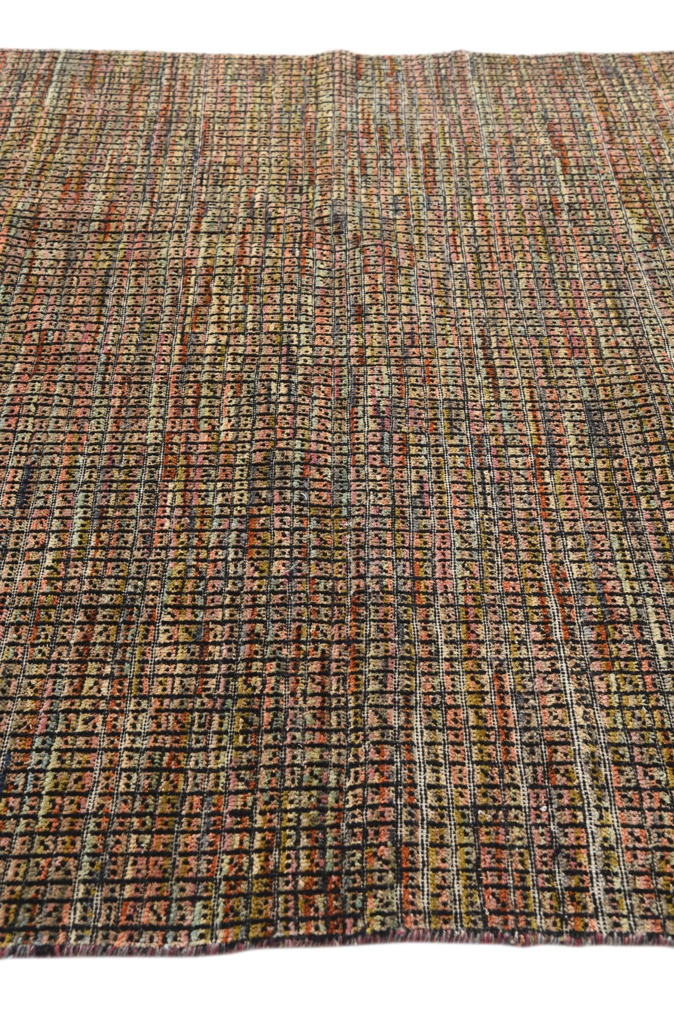 5' 5 x 7' 10 Hand Knotted Darya Wool Rug