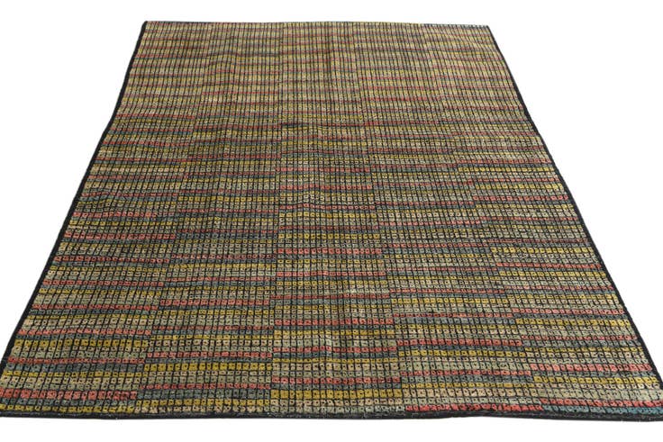 Detail image of 5' 4 x 8' Hand Knotted Darya Wool Rug
