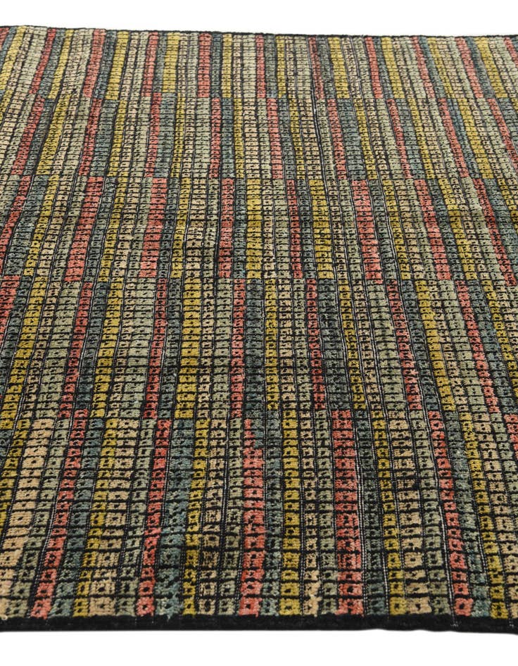 Detail image of 5' 4 x 8'  Hand Knotted Darya Wool Rug