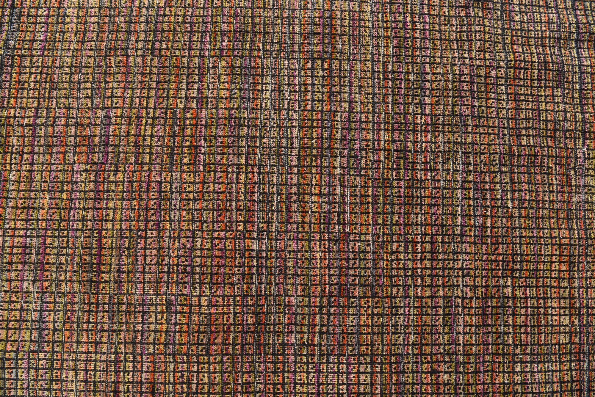 5' 6 x 8' 4 Hand Knotted Darya Wool Rug