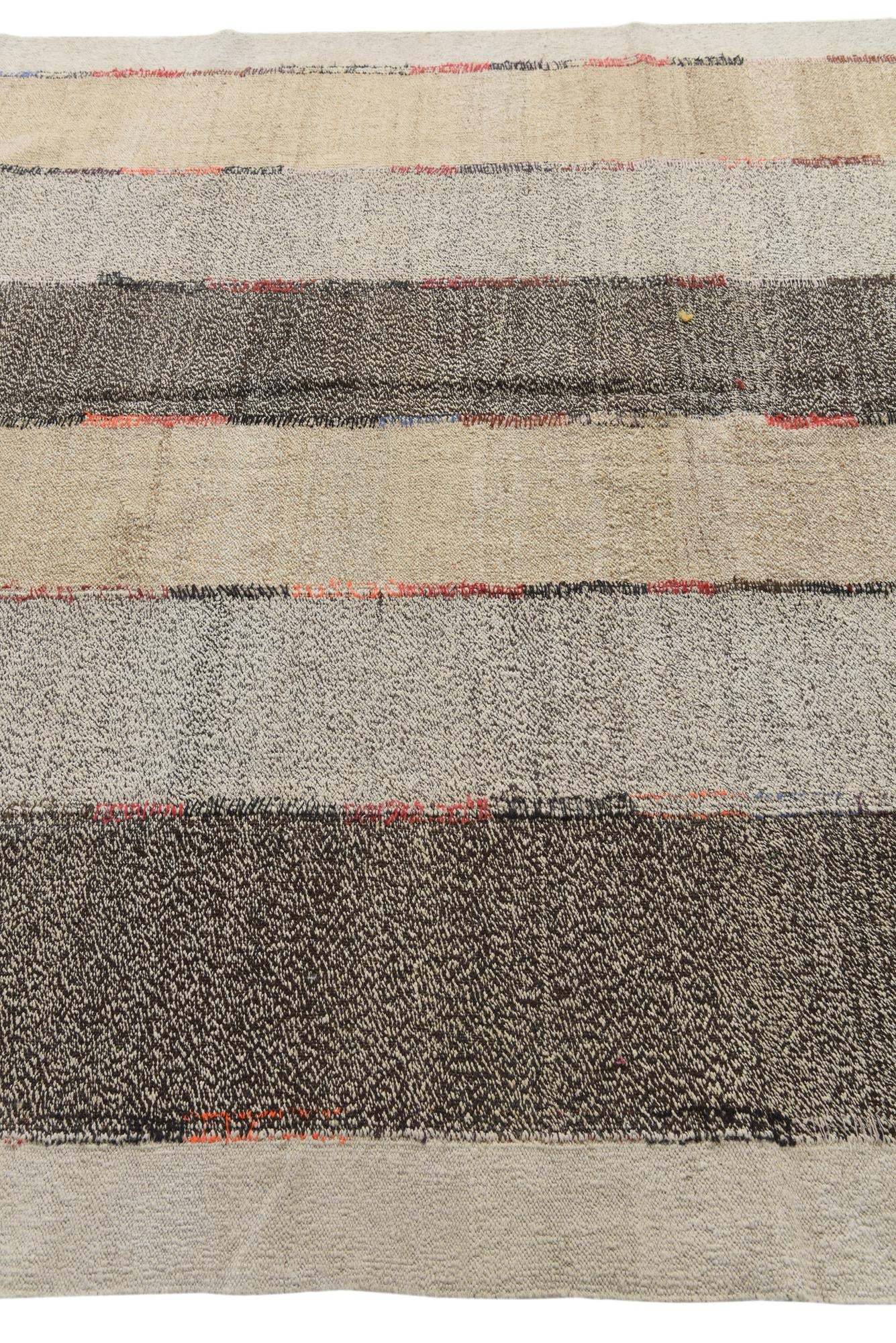 7' x 9' 4 Hand Woven Darya Wool Rug