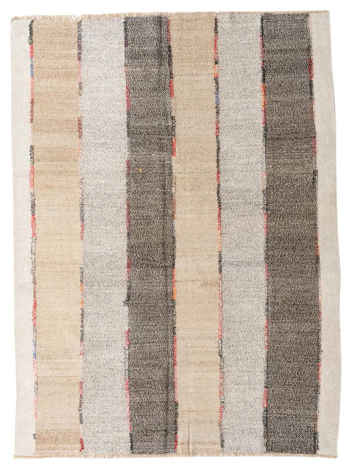 Detail image of 7' x 9' 4 Hand Woven Darya Wool Rug
