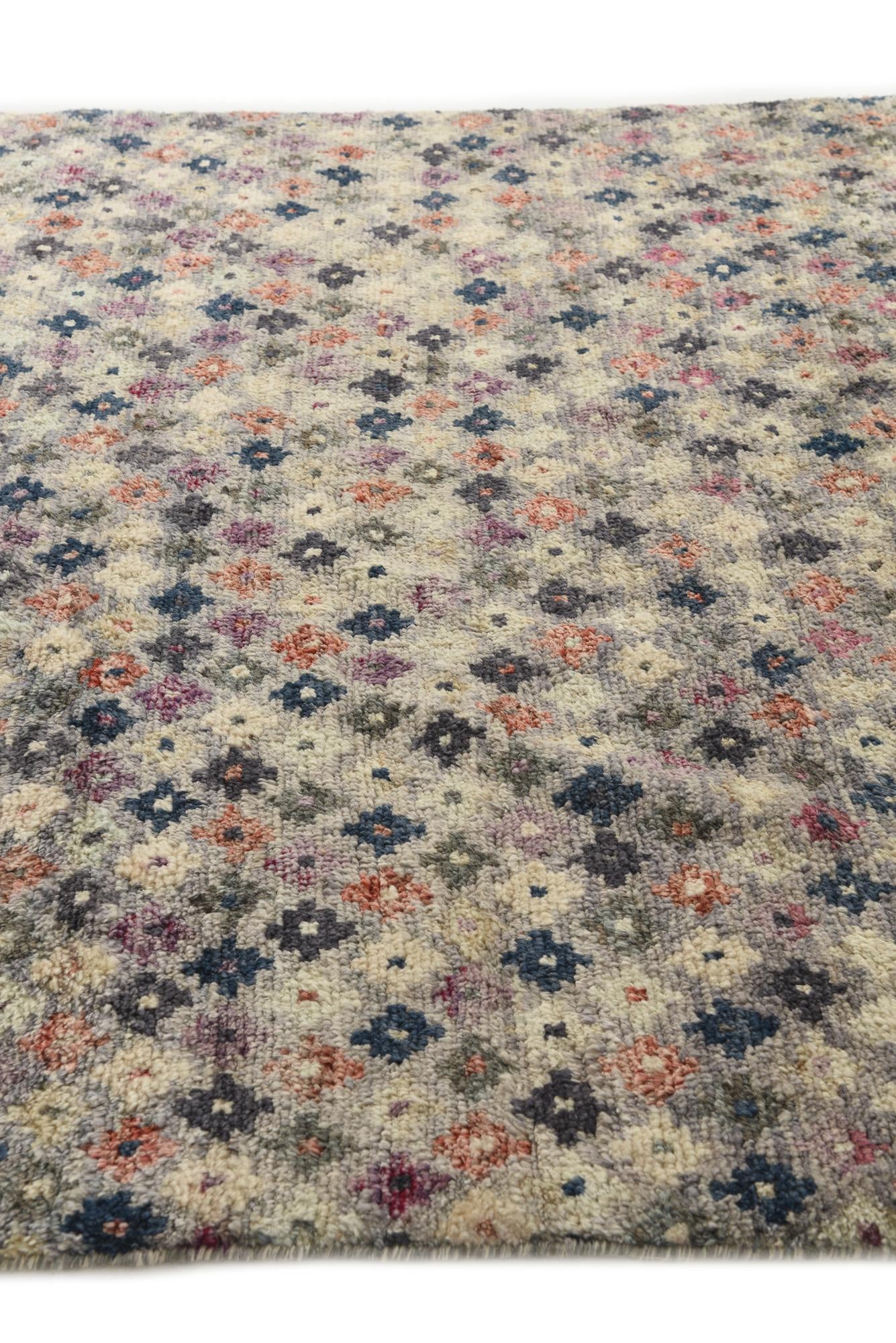 5' 5 x 8' Hand Knotted Darya Wool Rug