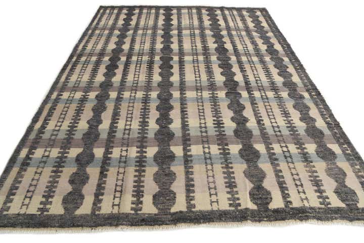 7' 10 x 10' 7 Hand Knotted Darya Wool Rug