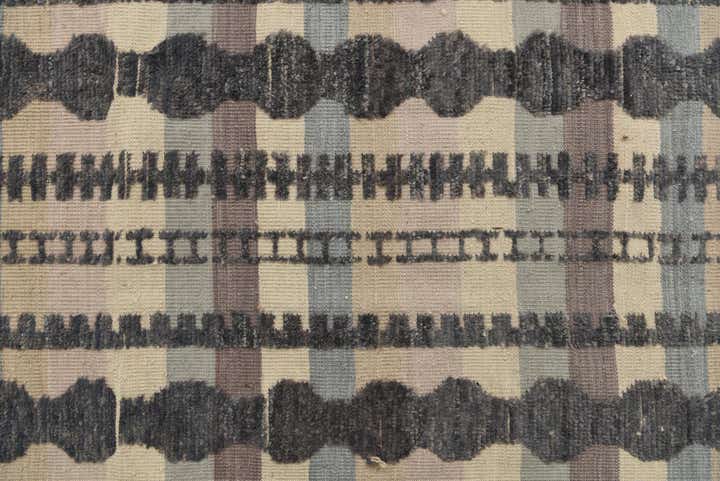 7' 10 x 10' 7 Hand Knotted Darya Wool Rug