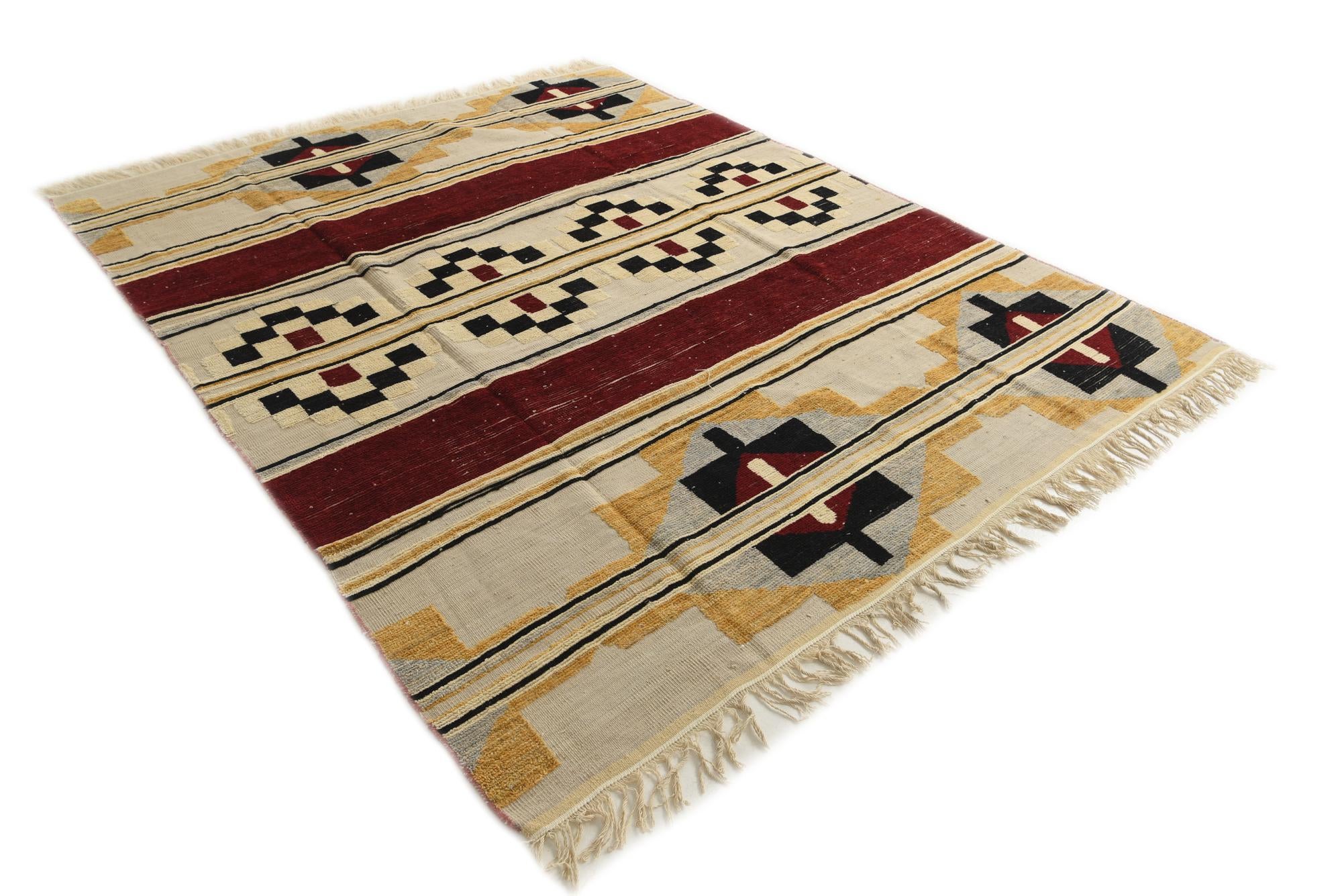 8' 1 x 10' 2 Hand Knotted Darya Wool Rug