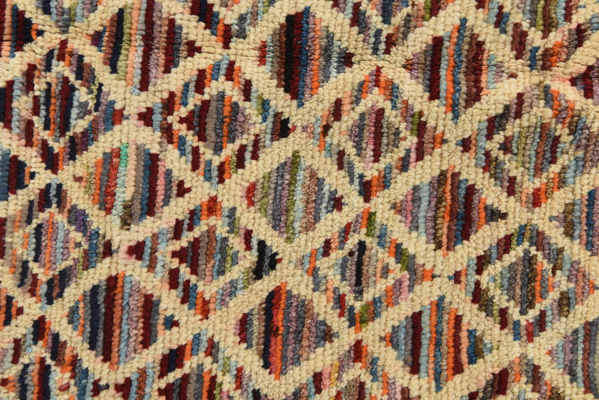 5' 3 x 7' Hand Knotted Darya Wool Rug