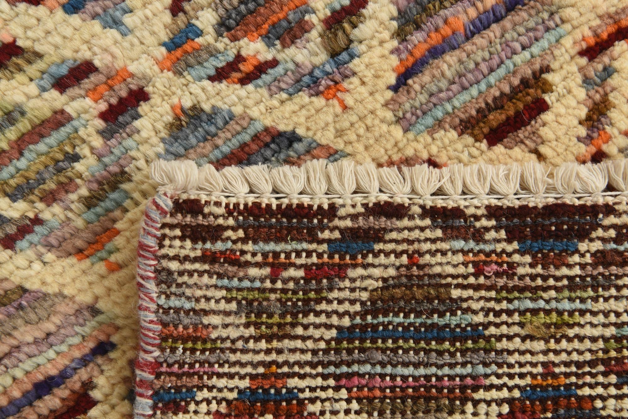 5' 3 x 7' Hand Knotted Darya Wool Rug