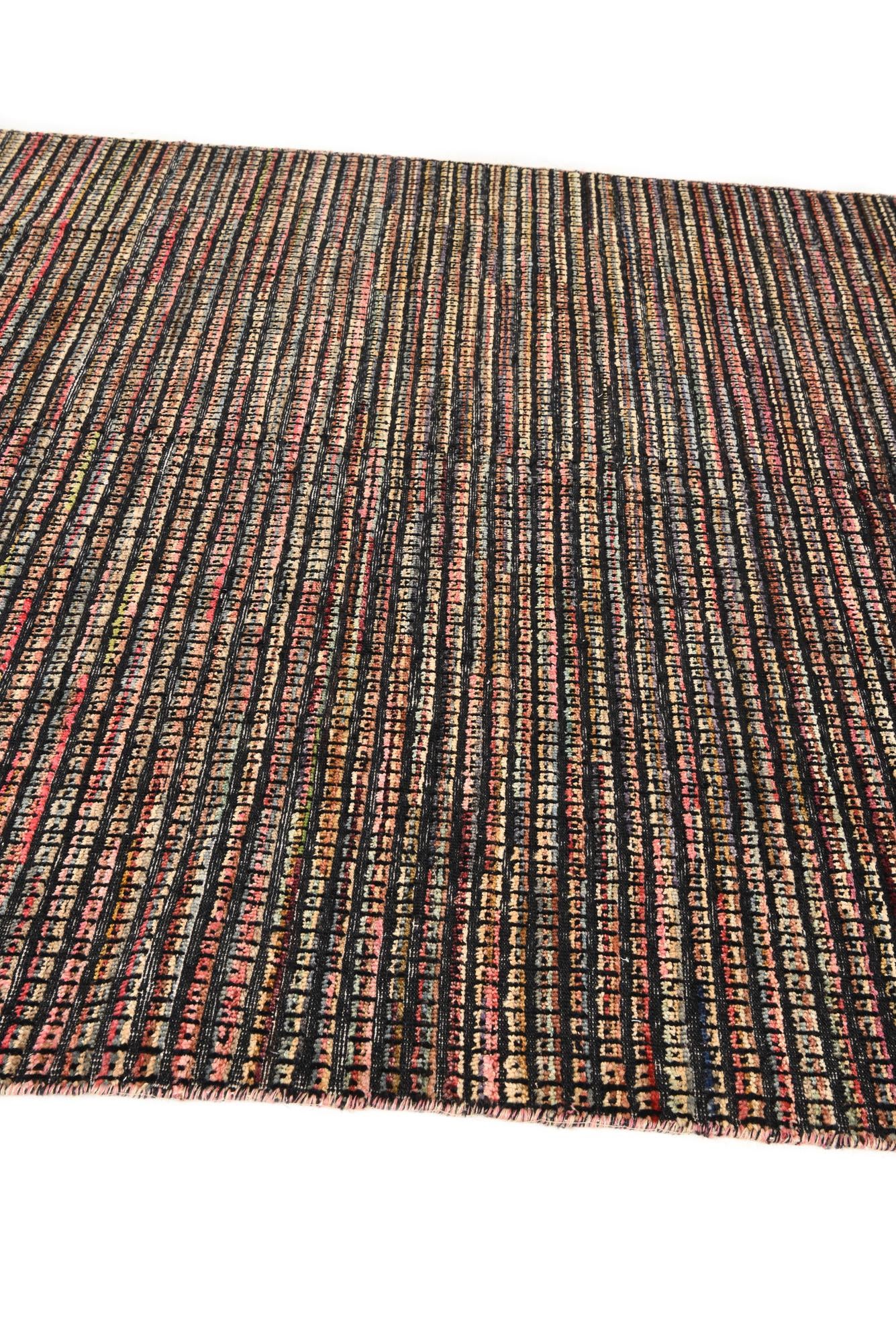 5' 8 x 7' 8 Hand Knotted Darya Wool Rug