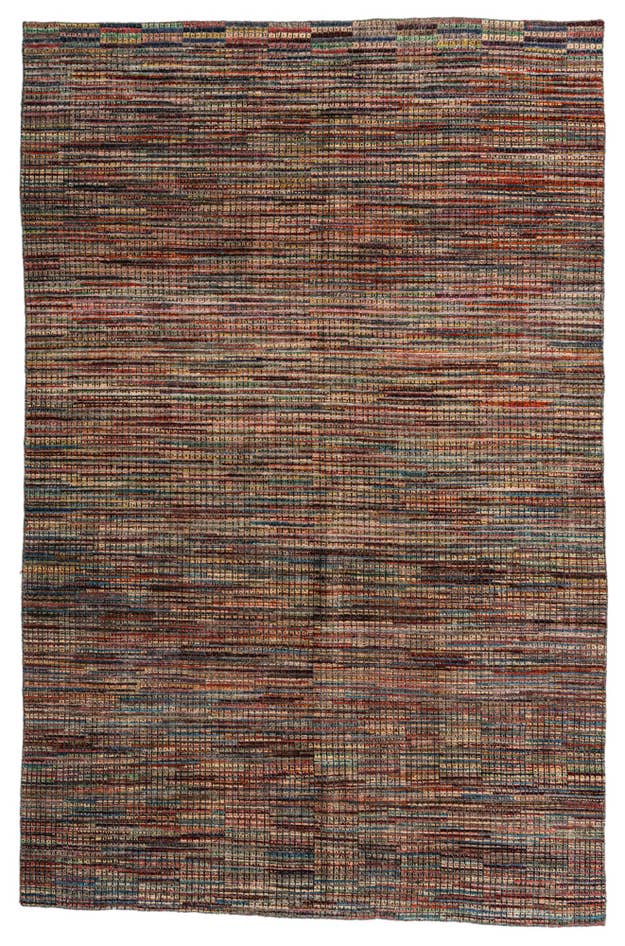 Detail image of 6' 5 x 9' 10 Hand Knotted Darya Wool Rug