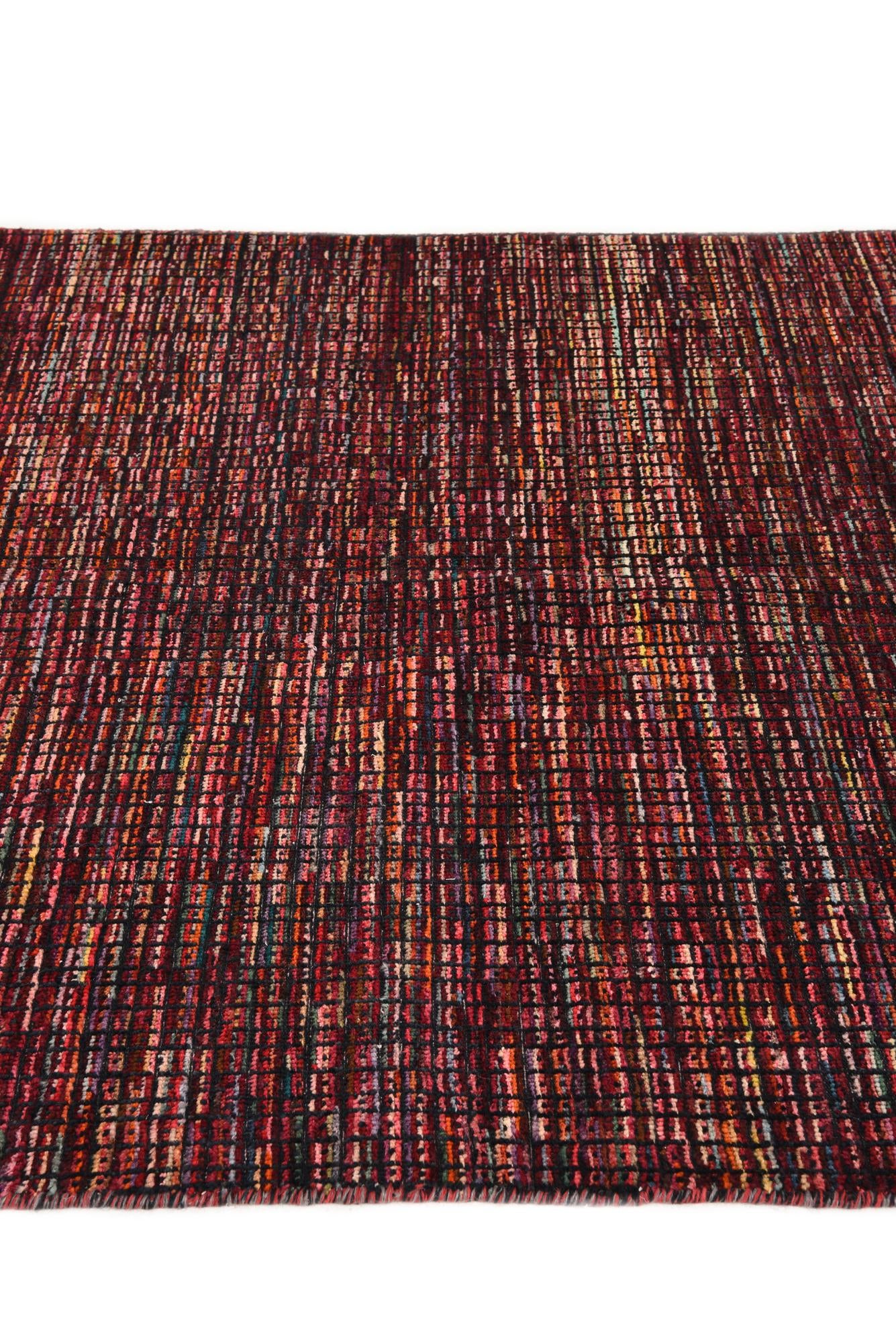 5' x 7' Hand Knotted Darya Wool Rug