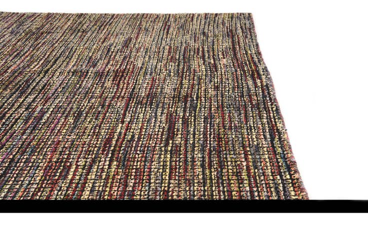 Detail image of 5' 4 x 8' Hand Knotted Darya Wool Rug