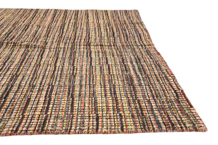 Detail image of 6' 4 x 9' 8 Hand Knotted Darya Wool Rug