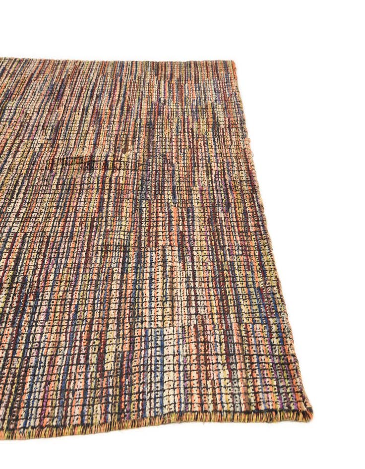 Detail image of 5' x 7' 6 Hand Knotted Darya Wool Rug