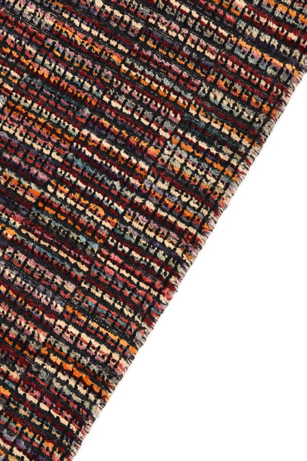 Detail image of 4' 8 x 6' 6 Hand Knotted Darya Wool Rug