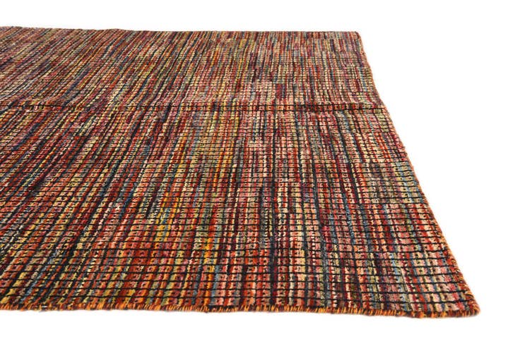 Detail image of 6' 4 x 10' 8 Hand Knotted Darya Wool Rug