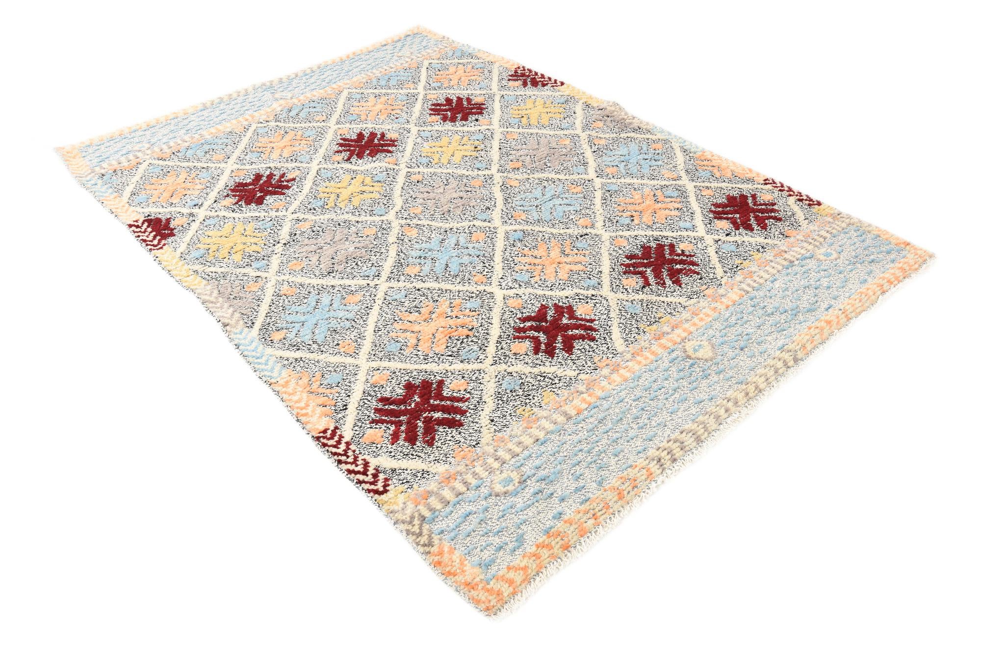 4' 11 x 7' 1 Hand Knotted Darya Wool Rug