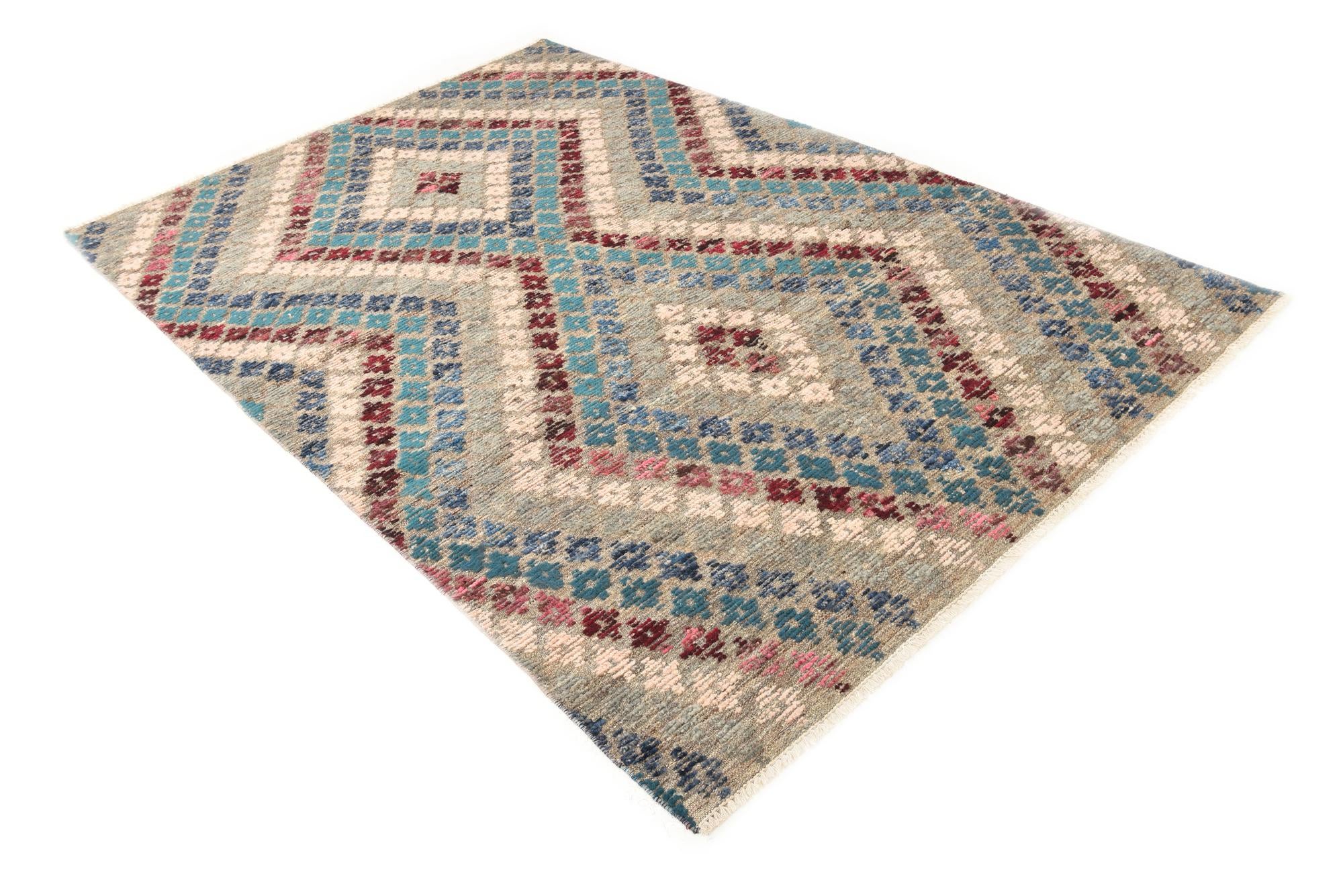 5' 6 x 8' 6 Hand Knotted Darya Wool Rug