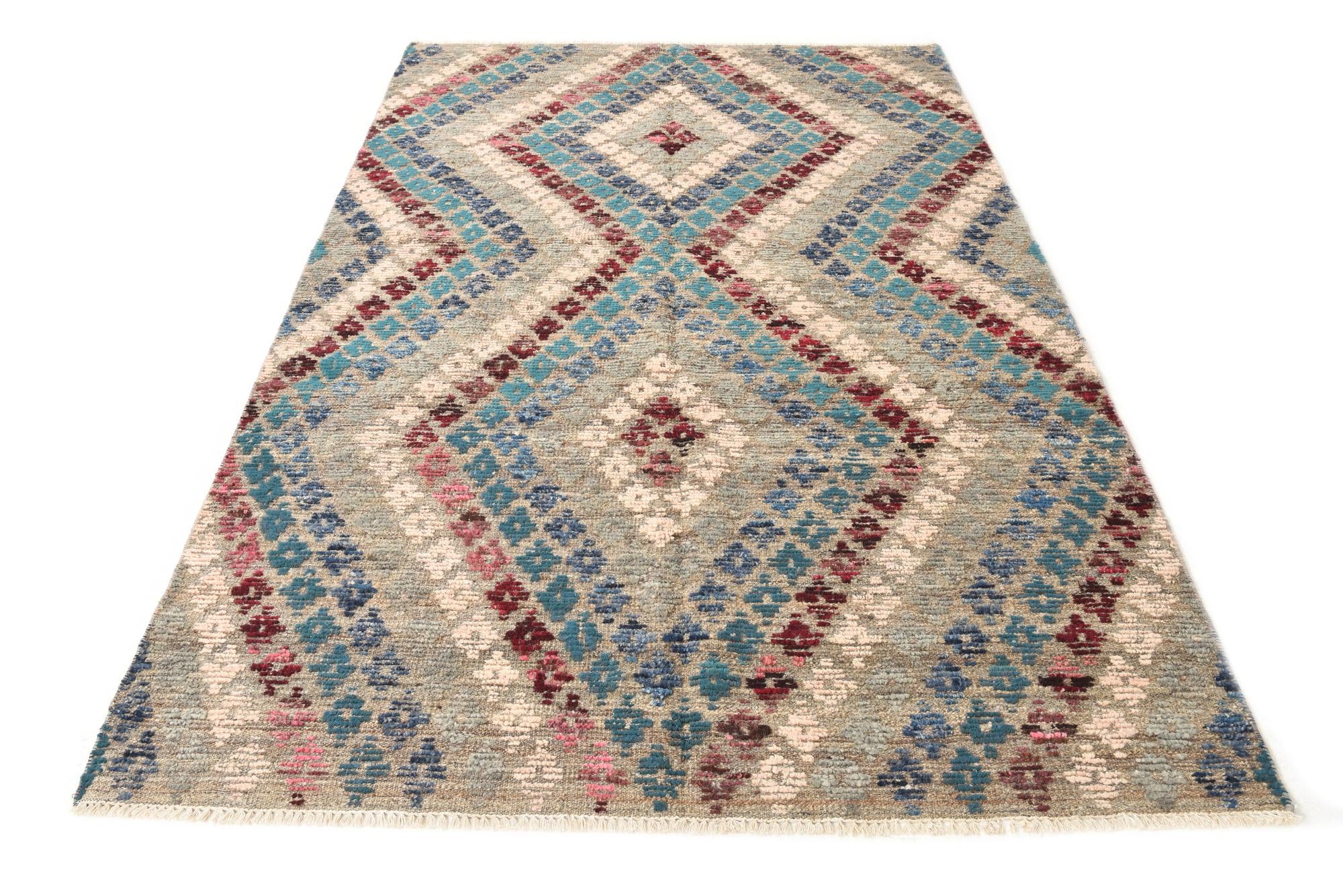 5' 6 x 8' 6 Hand Knotted Darya Wool Rug