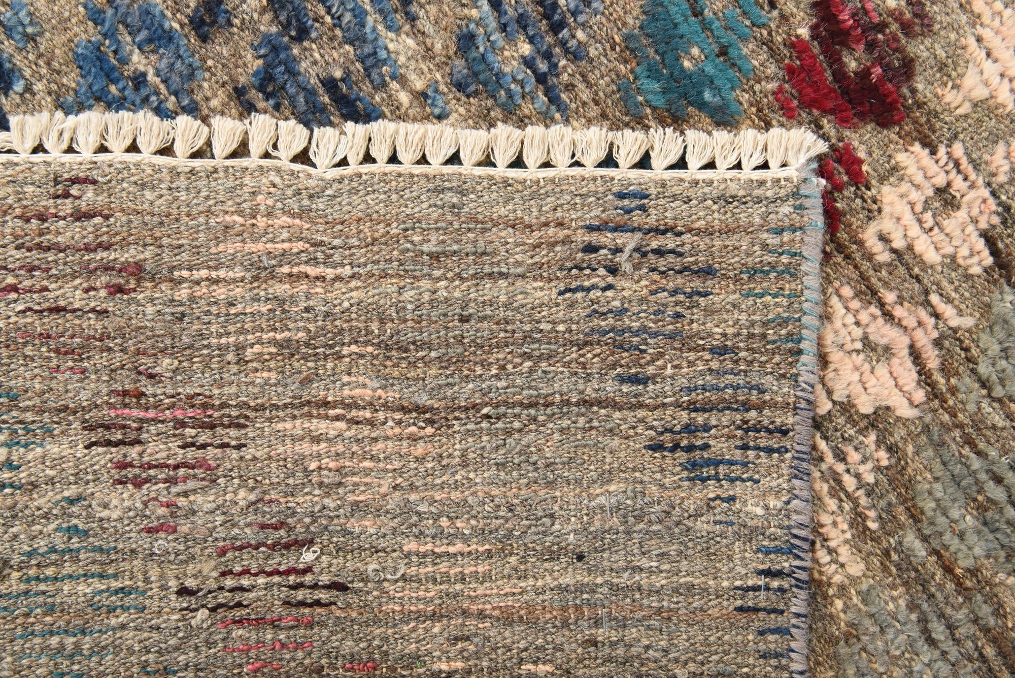 5' 6 x 8' 6 Hand Knotted Darya Wool Rug