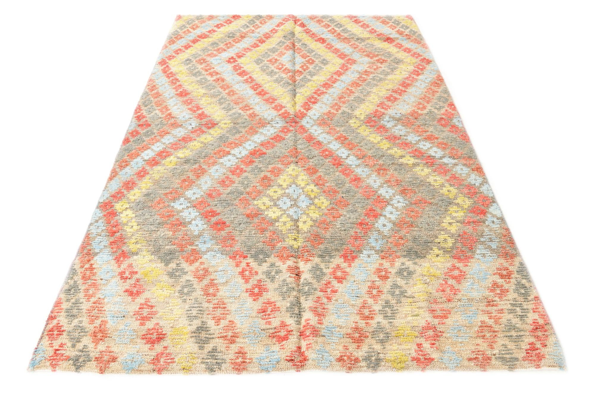 5' 6 x 8' 4 Hand Knotted Darya Wool Rug