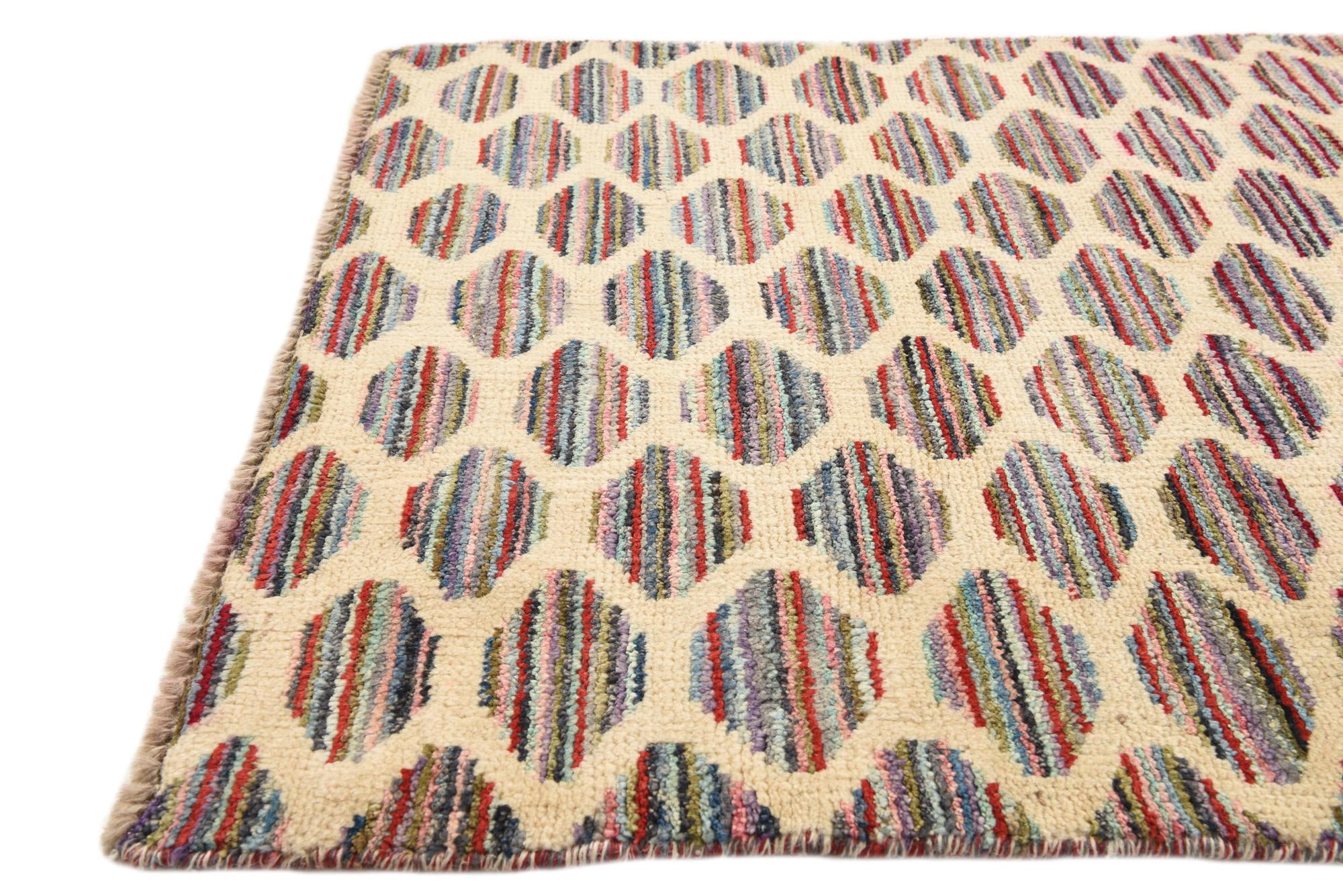 2' 10 x 3' 10 Hand Knotted Darya Wool Rug