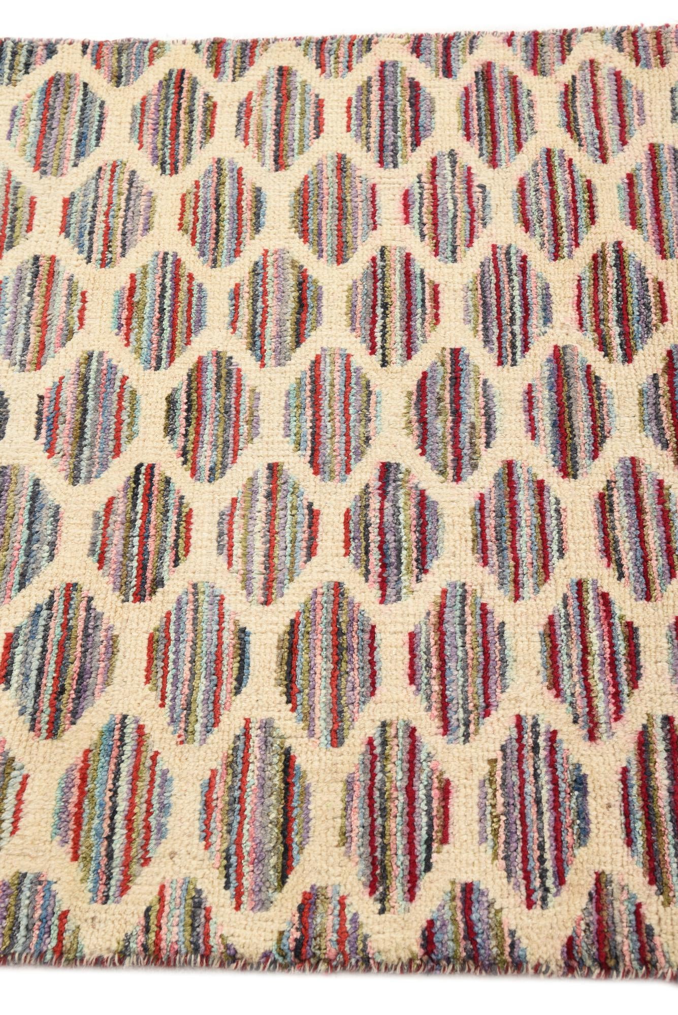 2' 10 x 3' 10 Hand Knotted Darya Wool Rug