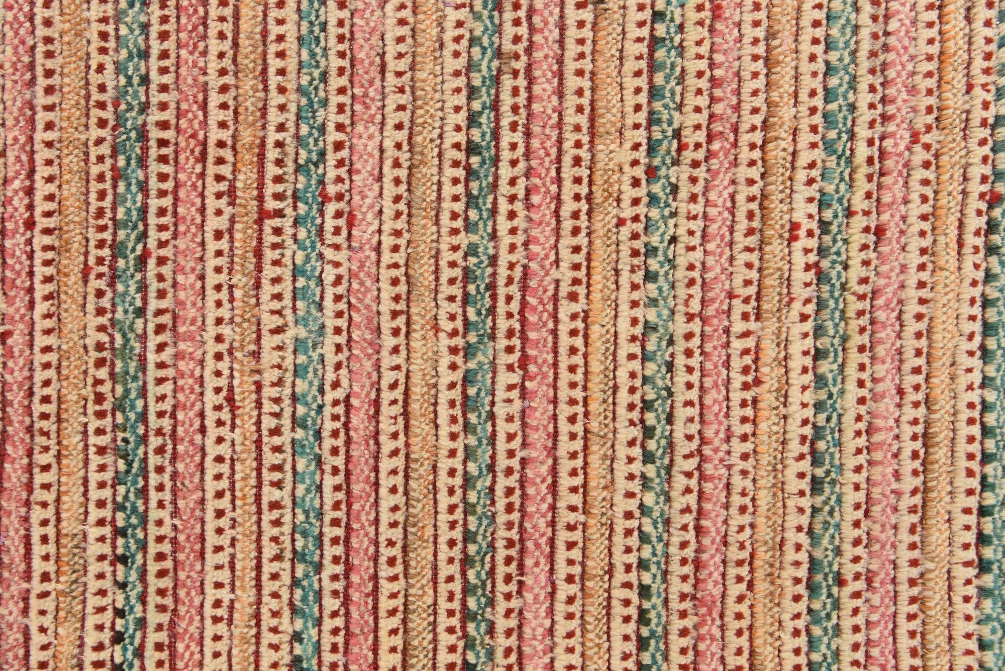 7' 10 x 10' 4 Hand Knotted Darya Wool Rug