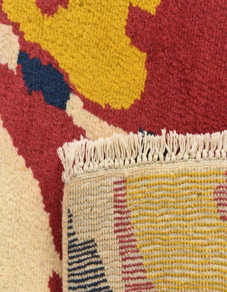 Detail image of 6' 5 x 10'  Hand Knotted Darya Wool Rug