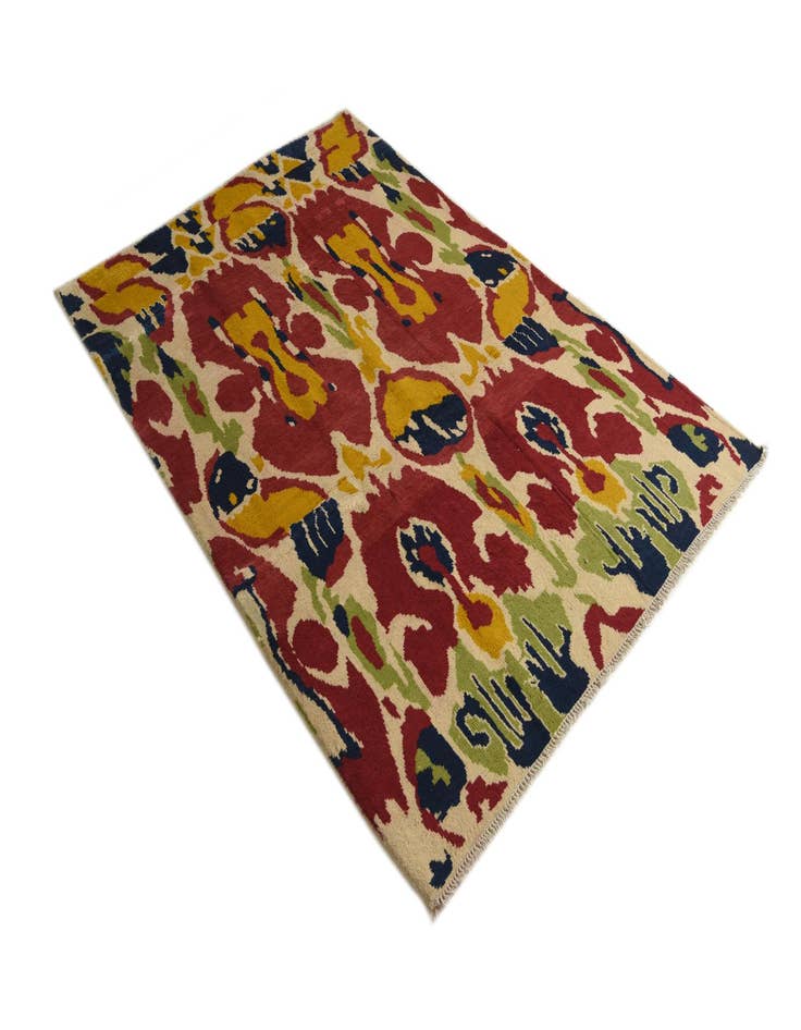 Detail image of 5' 4 x 8'  Hand Knotted Darya Wool Rug