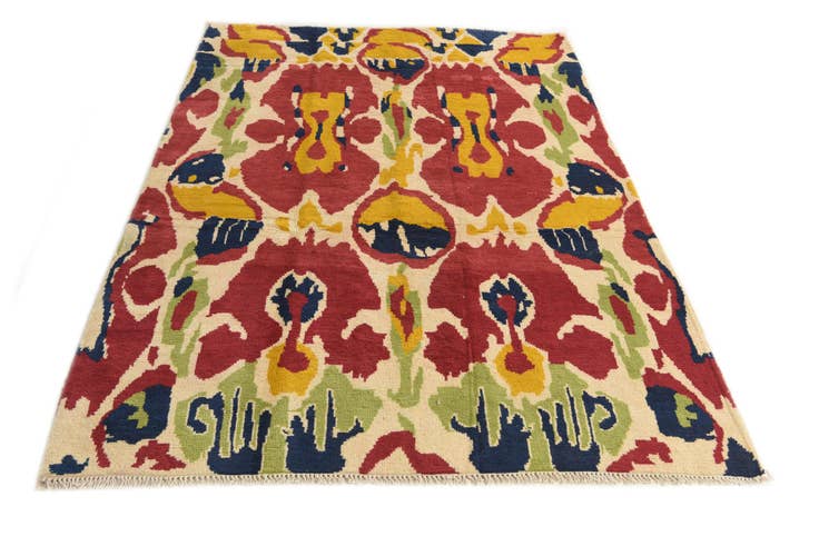 Detail image of 5' 4 x 8' Hand Knotted Darya Wool Rug