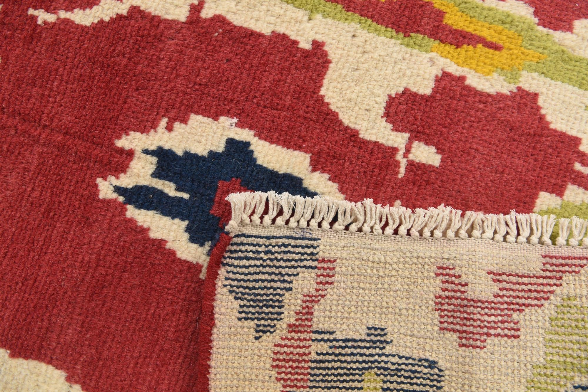 4' 7 x 6' 10 Hand Knotted Darya Wool Rug