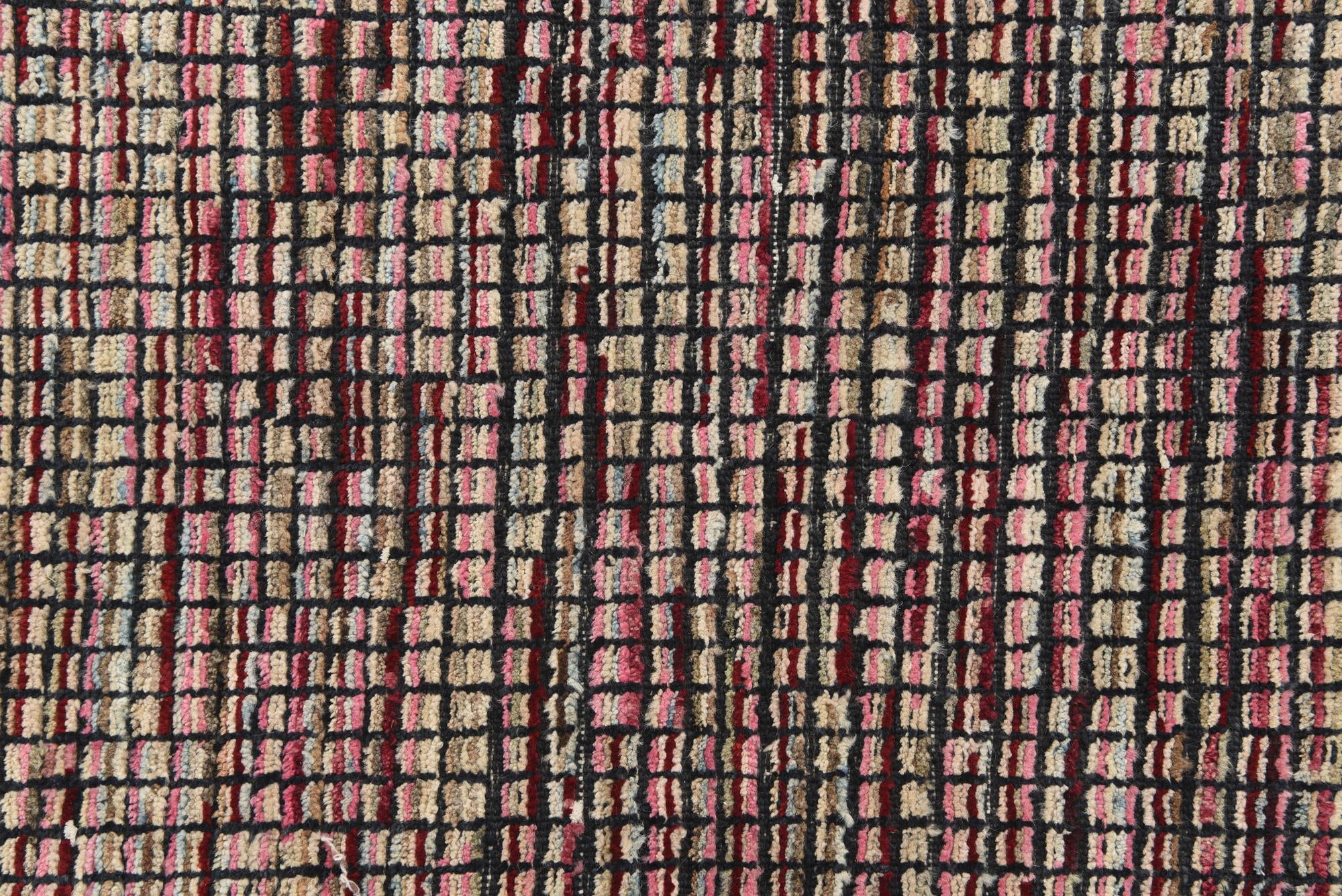 5' 8 x 8' Hand Knotted Darya Wool Rug