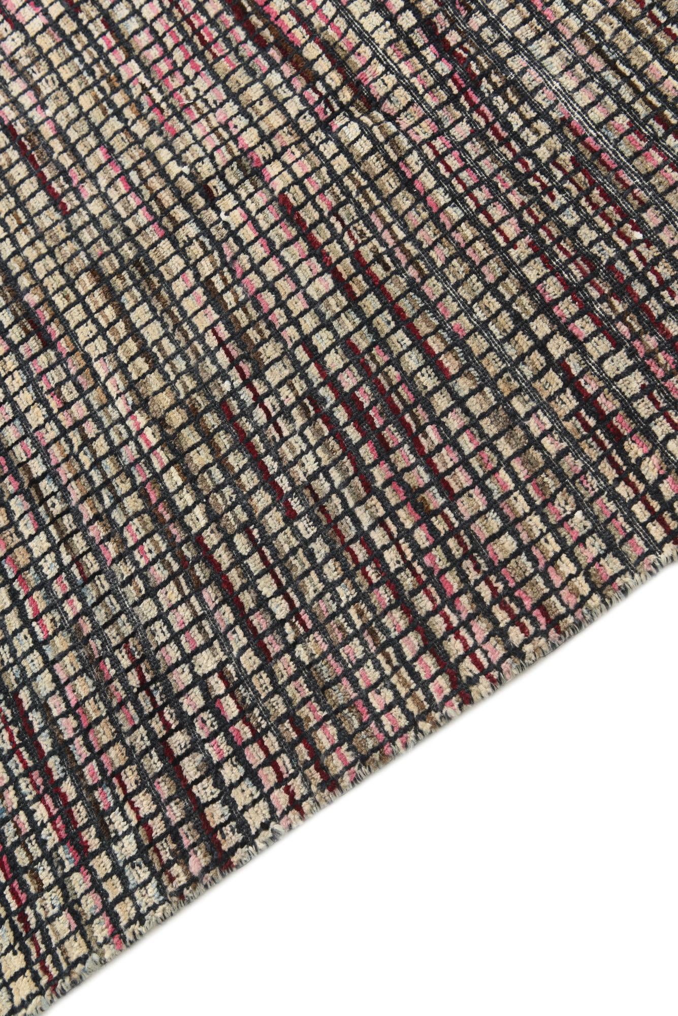 5' 5 x 8' 3 Hand Knotted Darya Wool Rug