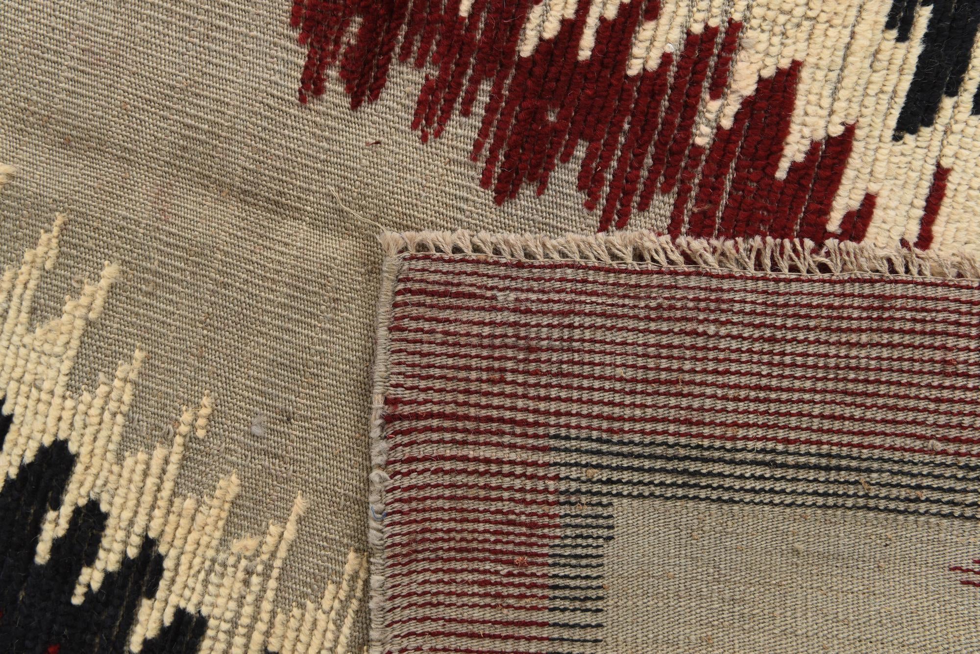 8' x 10' 5 Hand Knotted Darya Wool Rug