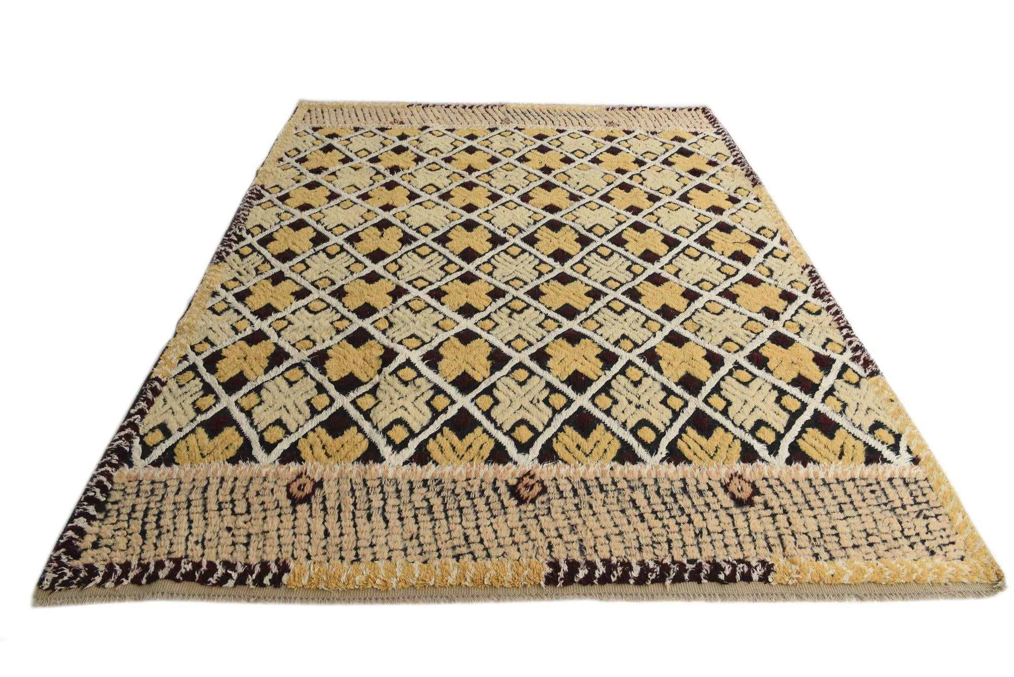 8' 1 x 10' 4 Hand Knotted Darya Wool Rug