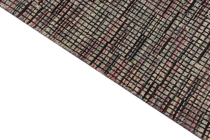 Detail image of 6' 5 x 10' 3 Hand Knotted Darya Wool Rug