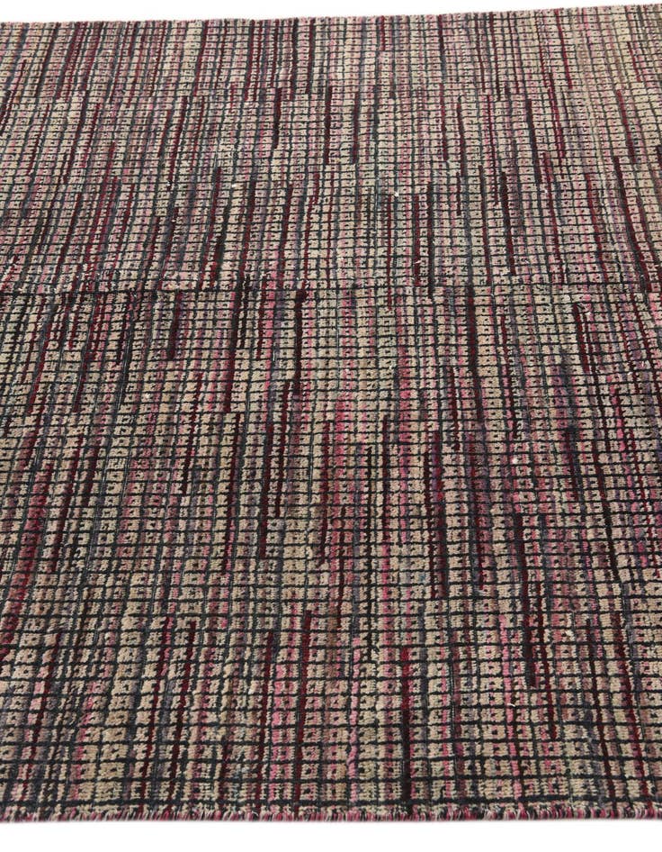 Detail image of 5' 6 x 7' 9  Hand Knotted Darya Wool Rug