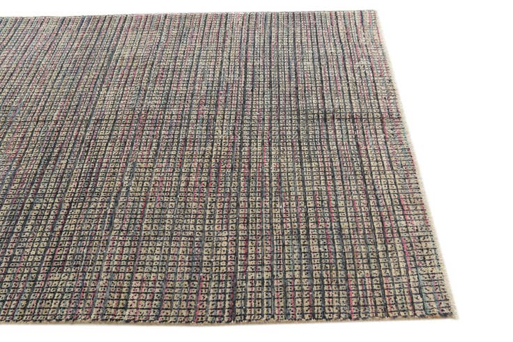 Detail image of 4' 9 x 6' 3 Hand Knotted Darya Wool Rug