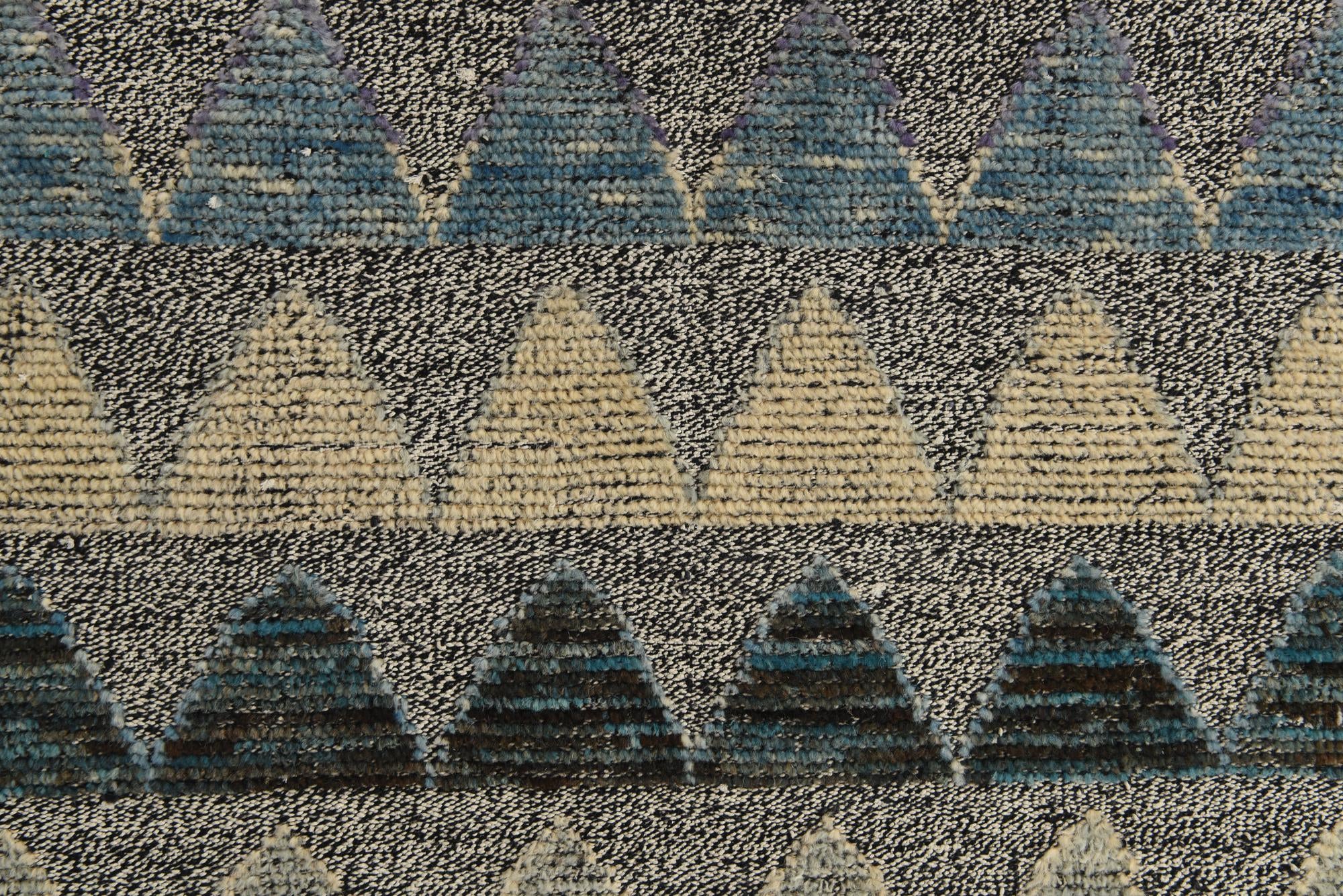 6' 6 x 9' 8 Hand Knotted Darya Wool Rug
