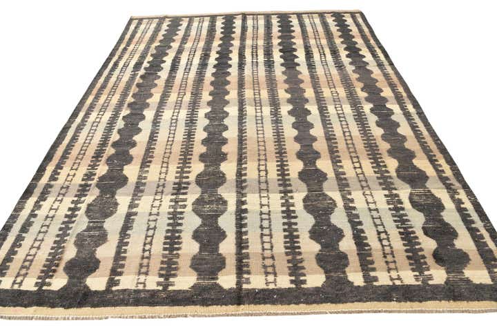 7' 10 x 10' 5 Hand Knotted Darya Wool Rug