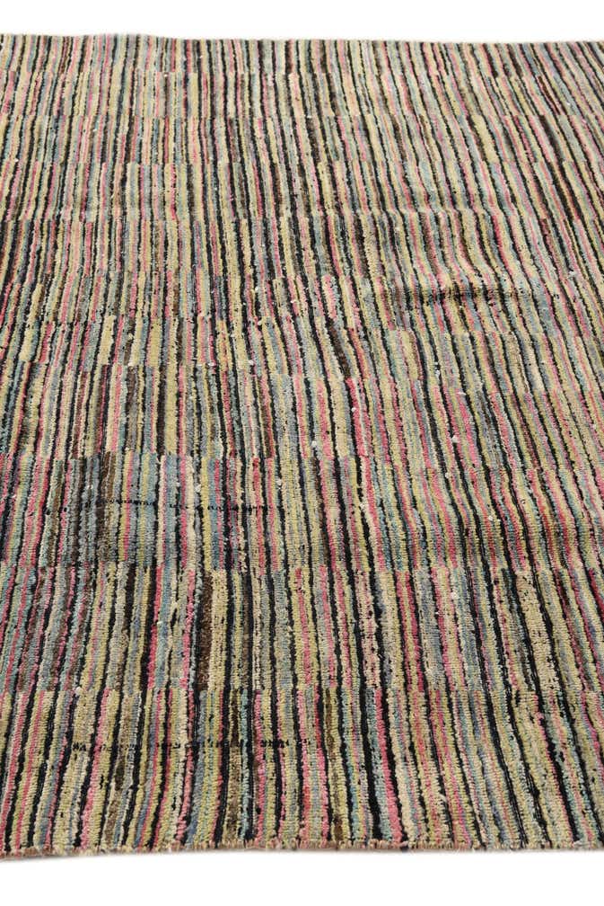 6' x 10' 3 Hand Knotted Darya Wool Rug