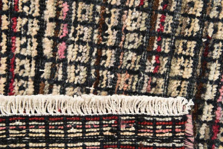 5' 6 x 8' 2 Hand Knotted Darya Wool Rug