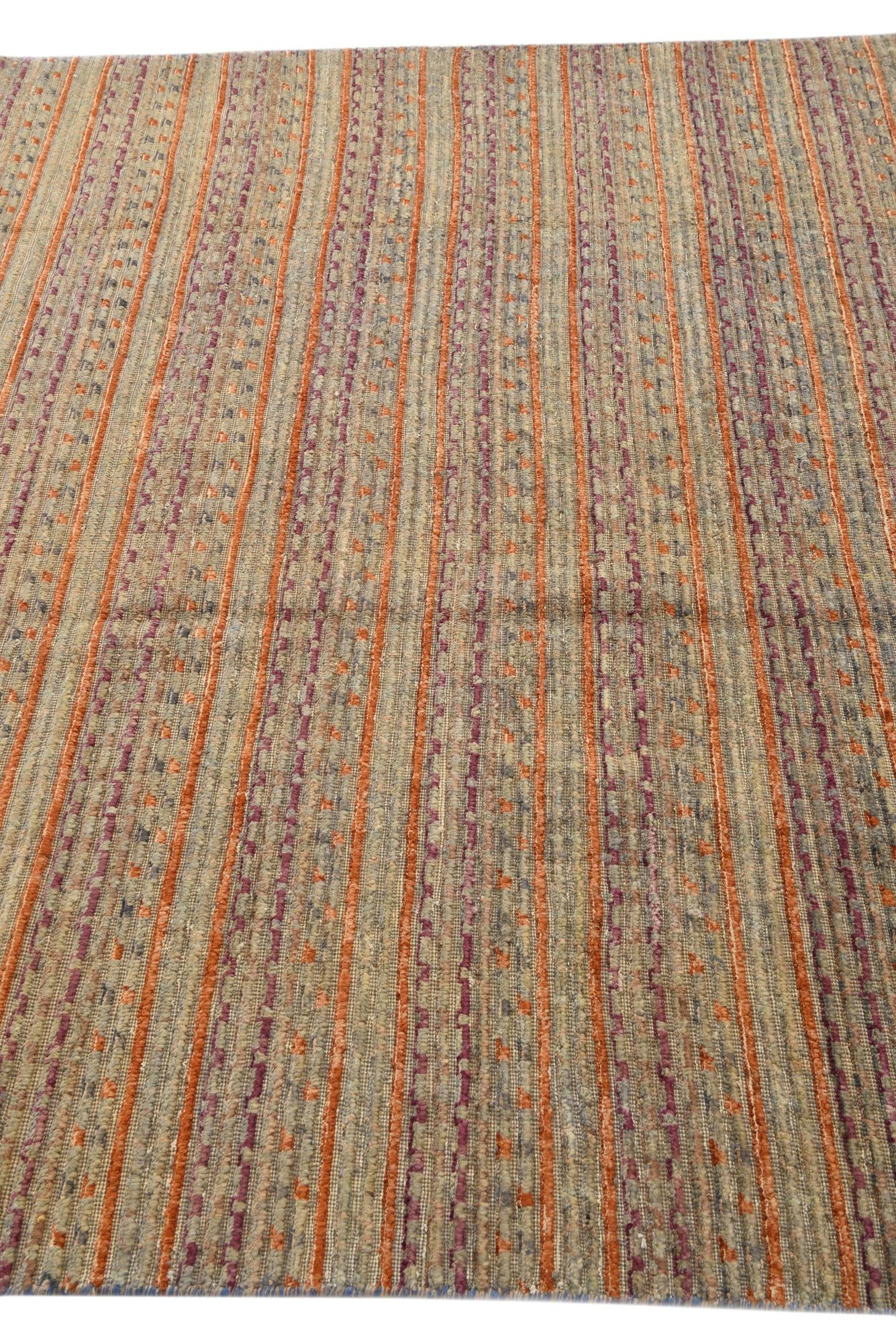 5' 10 x 8' 2 Hand Knotted Darya Wool Rug