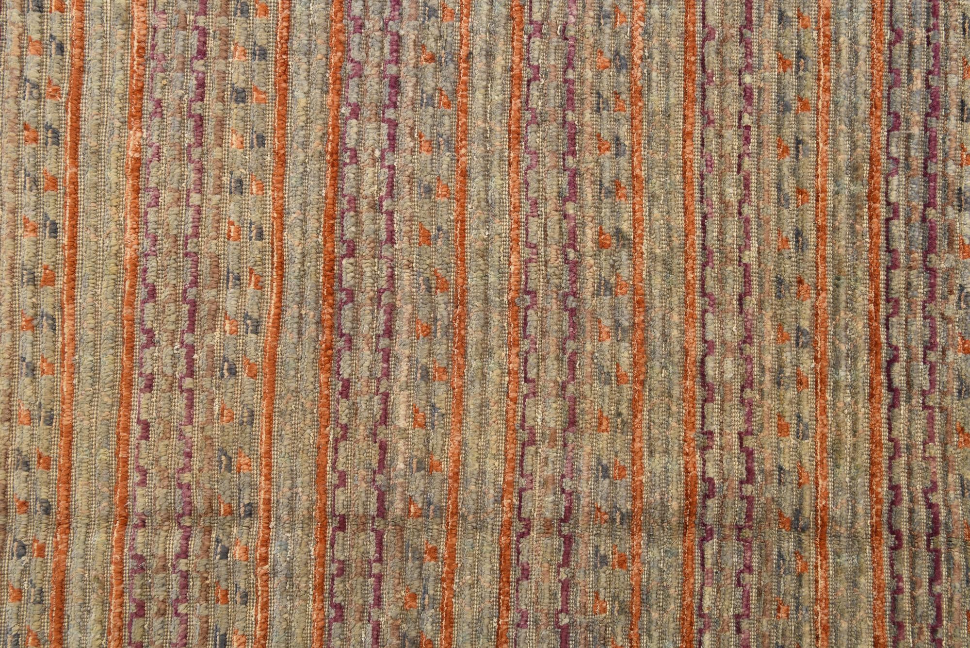 5' 10 x 8' 2 Hand Knotted Darya Wool Rug