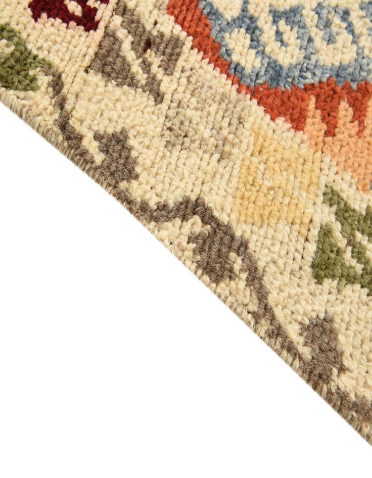 Detail image of 5' x 7' 2  Hand Knotted Darya Wool Rug