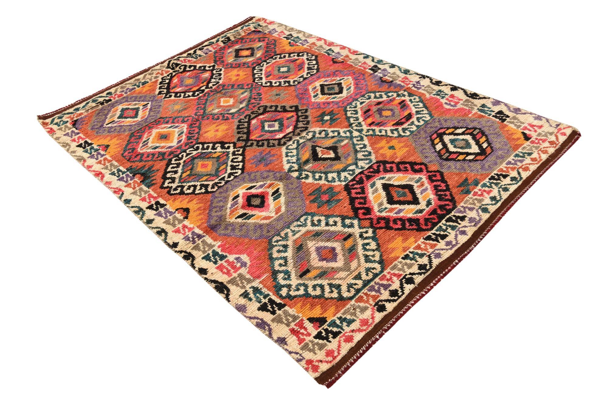 5' x 7' Hand Knotted Darya Wool Rug