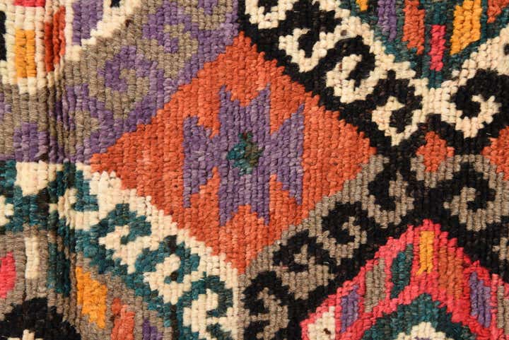 5' x 7' Hand Knotted Darya Wool Rug