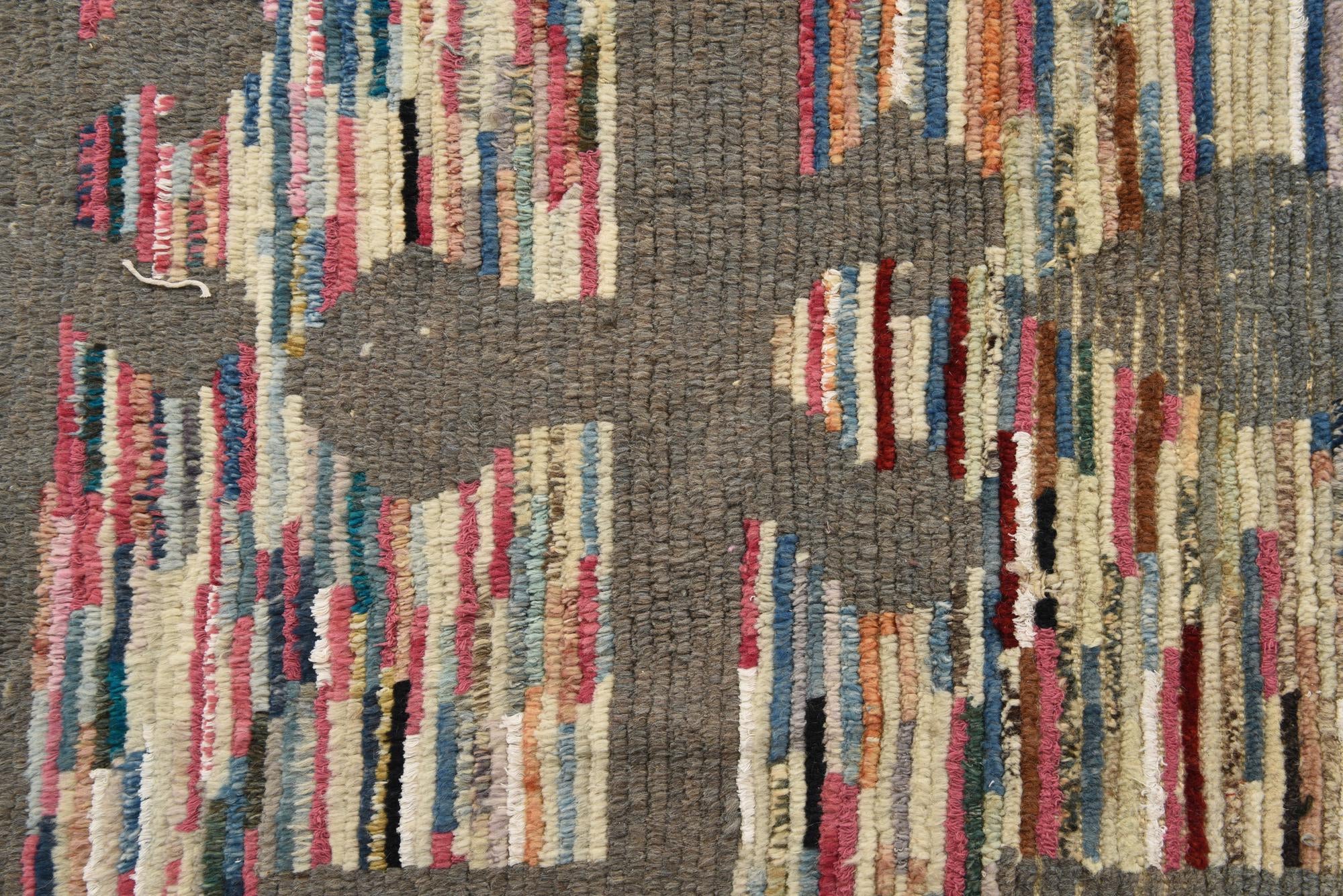 9' 1 x 12' 6 Hand Knotted Darya Wool Rug